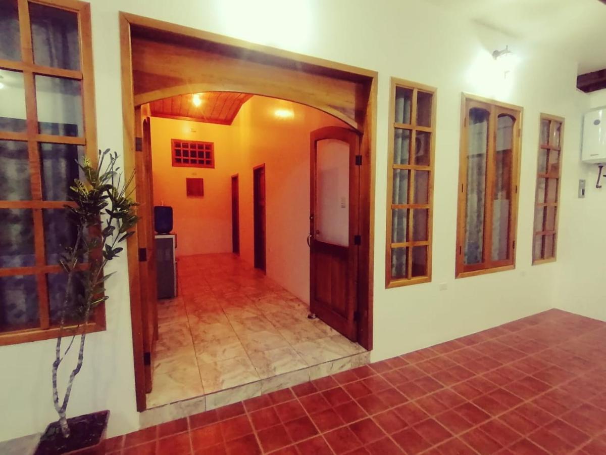 Hotel El Arco De Darwin