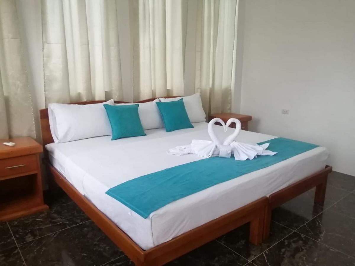 Hotel El Arco De Darwin